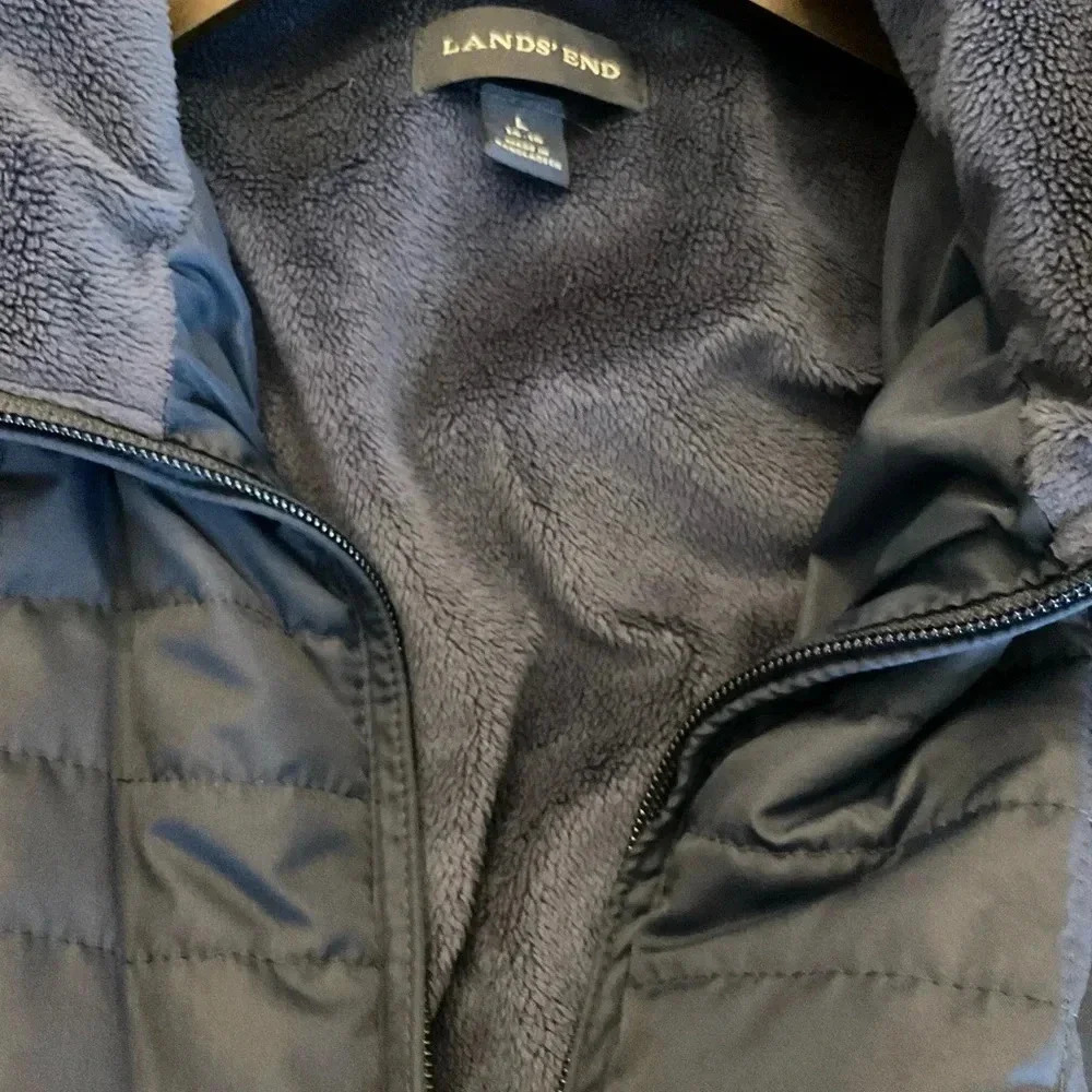 Land End Women’s Fleece Lined Quilted Jacket - Picture 7 of 7